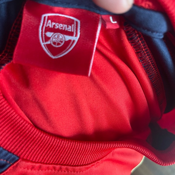 Arsenal jersey size large - Picture 5 of 5